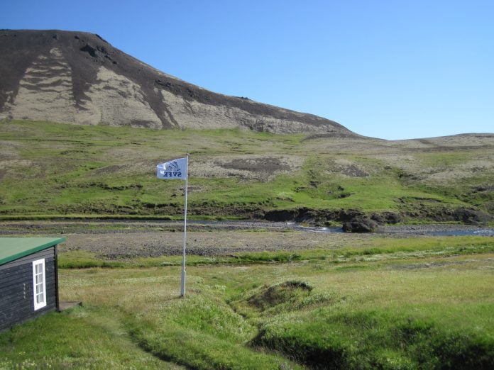 Leirvogsa-002 Leirvogsá, Helguhylur