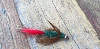 Á móti henni tók voldugur svelgur…